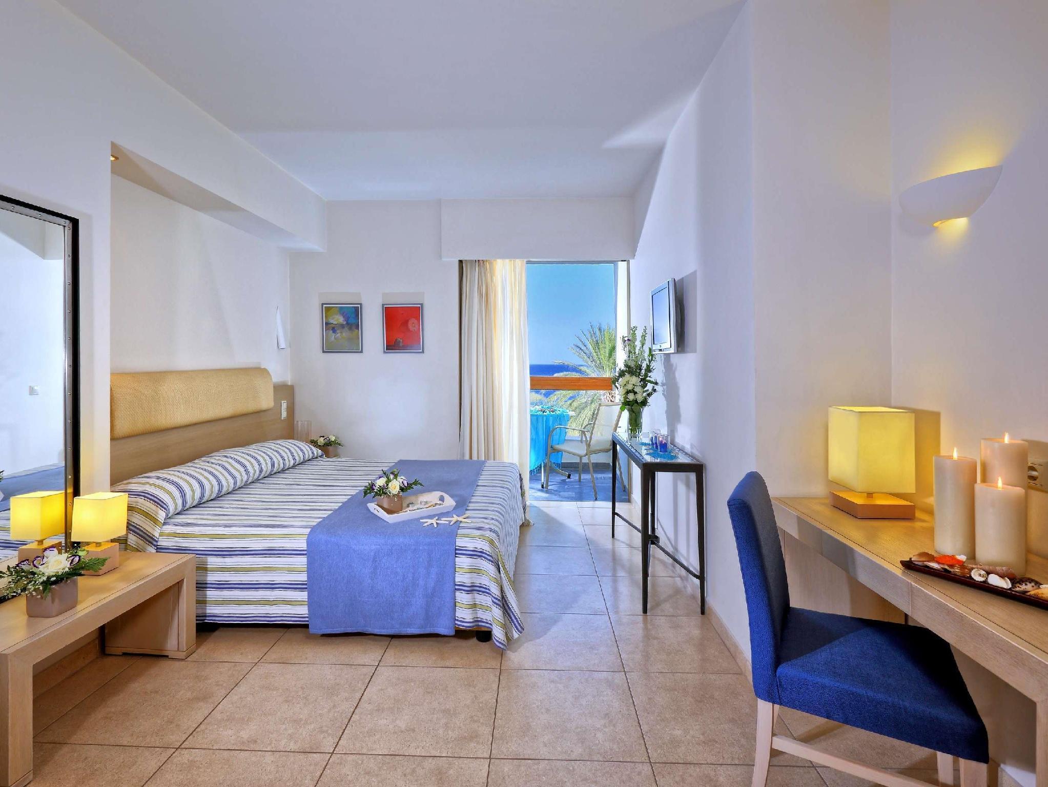 Sitia Beach City Resort & Spa Dış mekan fotoğraf A typical room at the hotel