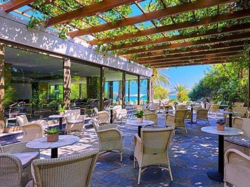 Sitia Beach City Resort & Spa Dış mekan fotoğraf The restaurant at the hotel